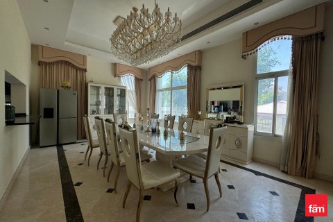 Üürile anda villa asukohaga Dubai, AÜE: 5 magamistoaga, 570.3 m² Nr 702757 - pilt 5