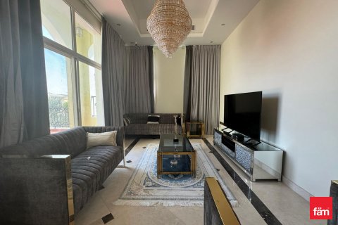 Üürile anda villa asukohaga Dubai, AÜE: 5 magamistoaga, 570.3 m² Nr 702757 - pilt 6