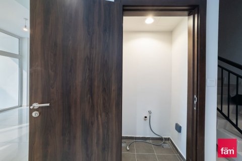 Kuća u nizu u Dubai, UAE 5 spavaćih soba, 112.2 m2 Br. 702756 - fotografija 12