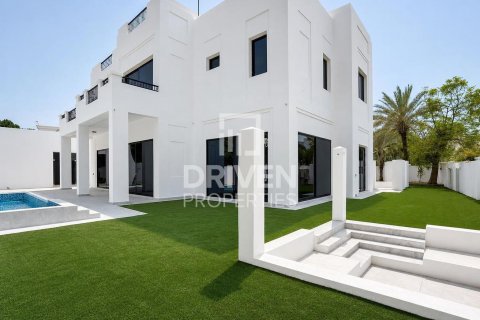 Vila u Al Barari, Dubai, UAE 6 spavaćih soba, 1902.84 m2 Br. 755746 - fotografija 2