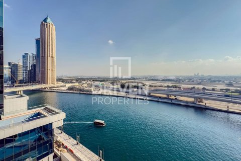 Apartman u Business Bay, Dubai, UAE 175.77 m2, 3 spavaćih soba Br. 755809