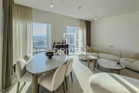 Huoneisto Business Bay, Dubai, Arabiemiraatit 3 makuuhuonetta, 175.77 m2 № 755809 - kuva 4