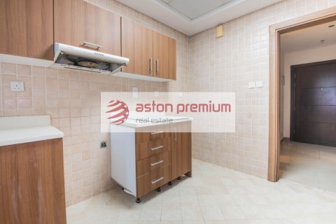 Appartamento in vendita a Dubai Marina, Dubai, EAU 3 camere da letto, 140 mq. № 700714 - foto 11