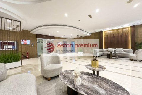 Appartamento in vendita a Dubai Marina, Dubai, EAU 3 camere da letto, 140 mq. № 700714 - foto 14