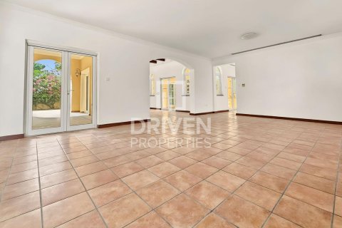 ویلا برای اجاره در The Villa، Dubai، امارات متحده عربی 5 خوابه ، 1000.94 متر مربع ، شماره 768227 - تصویر 3