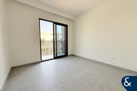 Villa in Dubai Land, Dubai, UAE 3 bedrooms, 185 sq.m. № 667933 - photo 8