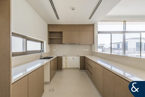 Vila v Al Furjan, Dubai, SAE 4 ložnice, 402 m² Č.: 667932 - fotografie 5