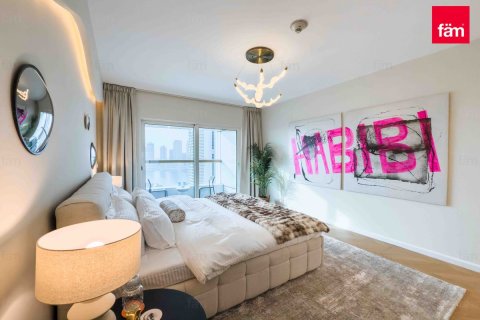 Apartmen di Dubai Marina, UAE 1 bilik tidur, 74.4 meter persegi № 703742 - foto 15