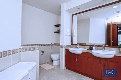 Пәтер Пальма Джумейра, Дубай, БАӘ-да 1 жатын бөлме, 120 м² № 704768 - фото 12