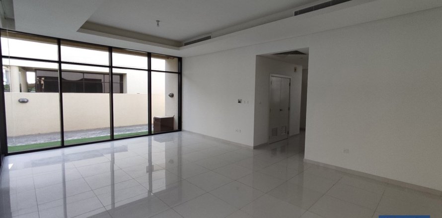 阿联酋 Dubai DAMAC Hills (Akoya by DAMAC) 别墅  3 卧, 251 平方米 , 编号 704767
