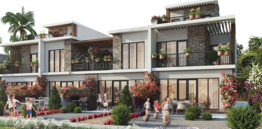 Városi lakóépület itt: Damac Lagoons, Dubai, EAE, 4 hálószoba, 215 m², azonosító: 699302