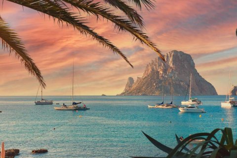 خانه شهری در Damac Lagoons، Dubai ، امارات متحده عربی 4 خوابه ، 215 متر مربع. شماره 699302