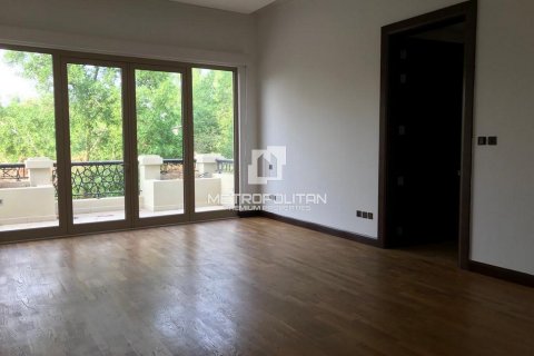Vila v Al Barari, Dubai, SAE 6 ložnice, 1181 m² Č.: 592515 - fotografie 3