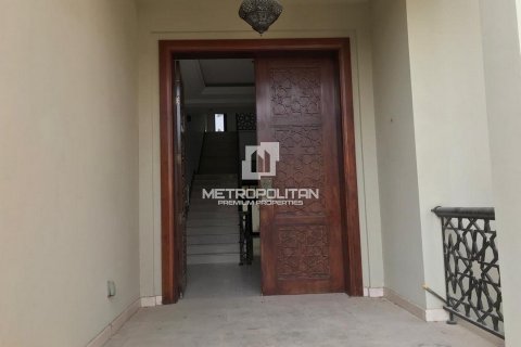 Vila v Al Barari, Dubai, SAE 6 ložnice, 1181 m² Č.: 592515 - fotografie 17