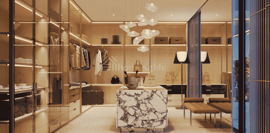 Katusekorter asukohaga Dubai, AÜE: 5 magamistoaga, 845 m² Nr 721992
