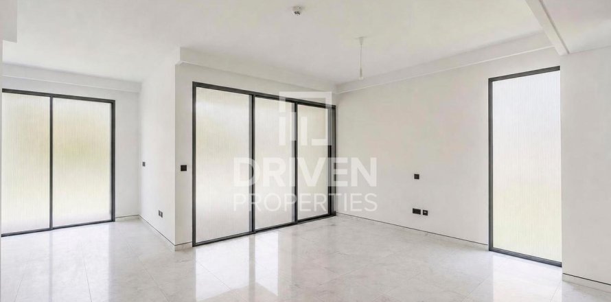 Villa in Tilal Al Ghaf, Dubai, VAE: 4 Schlafzimmer, 422.99 m2 Nr. 746749