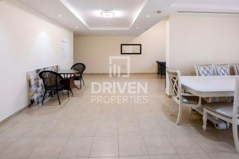 Bliźniak w Jumeirah Village Triangle, Dubai, ZEA 3 sypialnie, 382.48 mkw. nr 746751