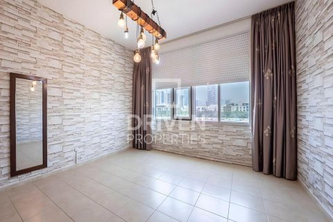 Dupleks di Jumeirah Village Triangle, Dubai, UAE 3 bilik tidur, 382.48 meter persegi № 746751 - foto 7