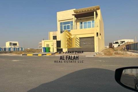 Tokë në Tilal City, Sharjah, Emiratet e Bashkuara Arabe 288 m2. № 603792 - Foto 5