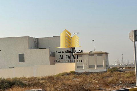 Tokë në Tilal City, Sharjah, Emiratet e Bashkuara Arabe 288 m2. № 603792 - Foto 15