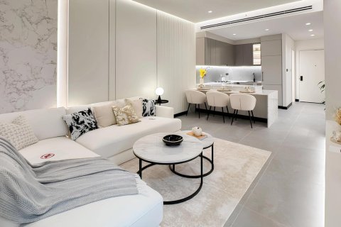 Wohnung in Dubai, VAE: 1 Zimmer, 38 m2 Nr. 729843
