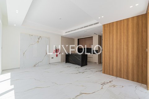 Townhouse in Jumeirah Golf Estates, Dubai, UAE 3 bedrooms, 279 sq.m. № 627497 - photo 15