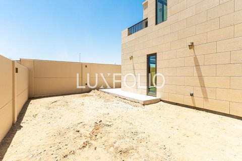 Townhouse in Jumeirah Golf Estates, Dubai, UAE 3 bedrooms, 279 sq.m. № 627497 - photo 19