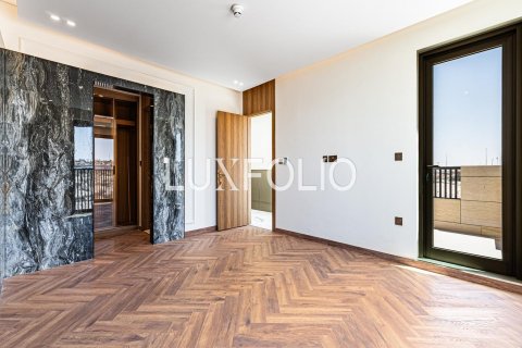 Townhouse in Jumeirah Golf Estates, Dubai, UAE 3 bedrooms, 279 sq.m. № 627497 - photo 9