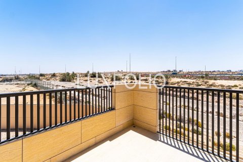 Townhouse in Jumeirah Golf Estates, Dubai, UAE 3 bedrooms, 279 sq.m. № 627497 - photo 11