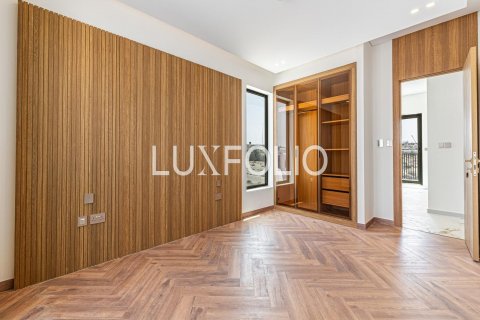 Townhouse in Jumeirah Golf Estates, Dubai, UAE 3 bedrooms, 279 sq.m. № 627497 - photo 5