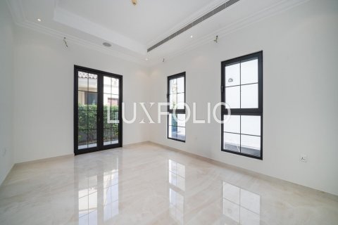 Villa in Jumeirah Golf Estates, Dubai, UAE 6 bedrooms, 1326 sq.m. № 627496 - photo 11