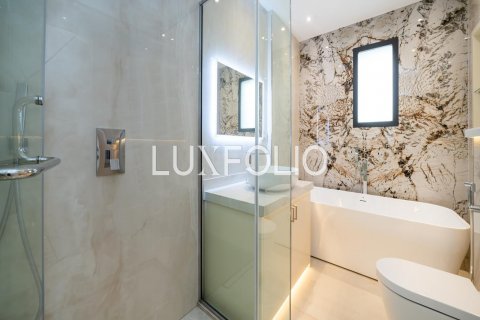 Villa in Jumeirah Golf Estates, Dubai, UAE 6 bedrooms, 1326 sq.m. № 627496 - photo 10