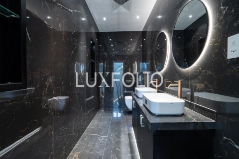 Villa in Jumeirah Golf Estates, Dubai, UAE 6 bedrooms, 1326 sq.m. № 627496 - photo 9