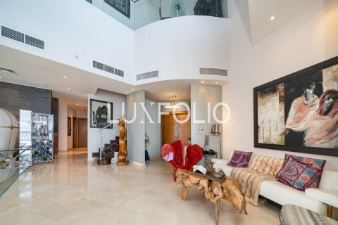Apartment in Dubai Marina, UAE 4 bedrooms, 786 sq.m. № 627500 - photo 4