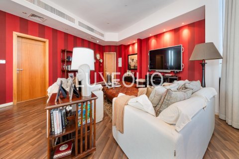 Apartment in Dubai Marina, UAE 4 bedrooms, 786 sq.m. № 627500 - photo 20