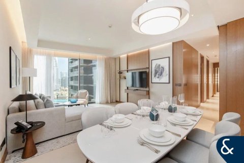 Apartman u gradu Downtown Dubai (Downtown Burj Dubai), UAE 3 spavaće sobe, 145 m2 Br. 666685 - Slika 9
