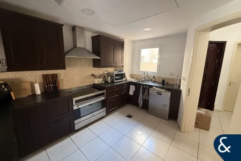 Müüa villa asukohaga The Springs, Dubai, AÜE: 3 magamistoaga, 290 m² Nr 666684 - pilt 5