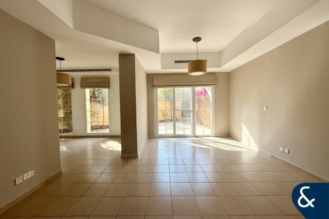 Villa Arabian Ranches, Dubaijā, AAE 3 istabas, 206 m2 Nr. 666679 - attēls 6