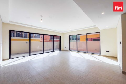 Kuća u nizu u Dubai, UAE 219.6 m2, 5 spavaćih soba Br. 753248