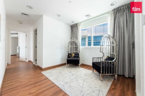 Appartamento in affitto a Dubai Marina, Dubai, EAU 3 camere da letto, 219.8 mq. № 753251 - foto 17