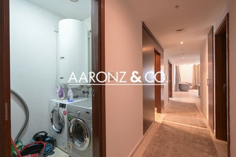 Διαμέρισμα σε Downtown Dubai (Downtown Burj Dubai), ΗΑΕ 3 υπνοδωμάτια, 241 τ.μ. Αρ. 688171 - φωτογραφία 6