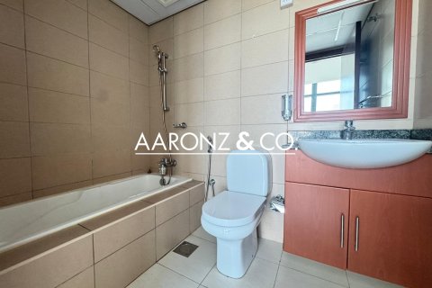 Jumeirah Lake Towers, Dubai, UAE의 판매용 아파트 침실 2개, 94제곱미터 번호 688170 - 사진 15