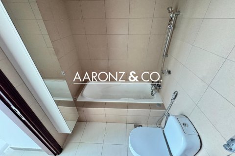 Lakás itt: Jumeirah Lake Towers, Dubai, EAE, 2 hálószoba, 94 m², azonosító: 688170 - fénykép 17