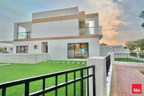 ویلا برای اجاره در Dubai، امارات متحده عربی 4 خوابه ، 349.2 متر مربع ، شماره 691463 - تصویر 2