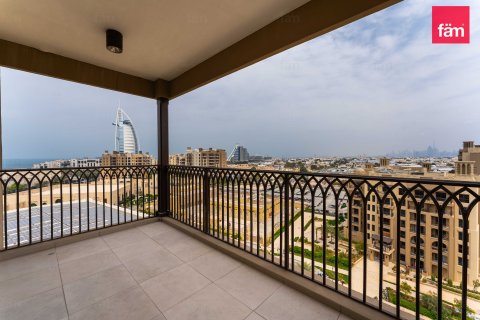 Apartament do wynajęcia w Umm Suqeim, Dubai, ZEA 4 sypialnie, 347.8 mkw., nr 700063 - zdjęcie 25