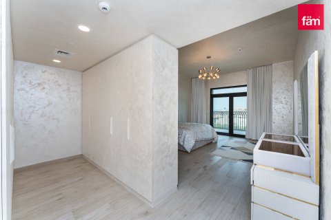 Apartament do wynajęcia w Umm Suqeim, Dubai, ZEA 4 sypialnie, 347.8 mkw., nr 700063 - zdjęcie 14