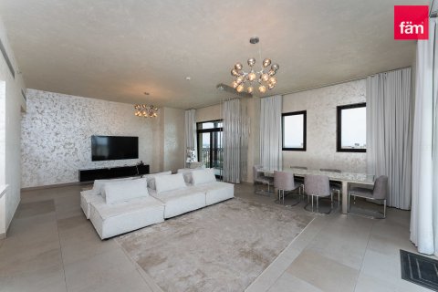 Apartament do wynajęcia w Umm Suqeim, Dubai, ZEA 4 sypialnie, 347.8 mkw., nr 700063 - zdjęcie 5