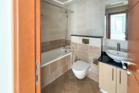 Apartment til salg i Dubai Marina, Dubai, UAE 2 soveværelser, 116.6 kvm № 601139 - foto 5