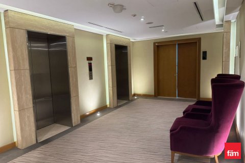 Apartmen di Business Bay, Dubai, UAE 46.8 meter persegi № 728132 - foto 15