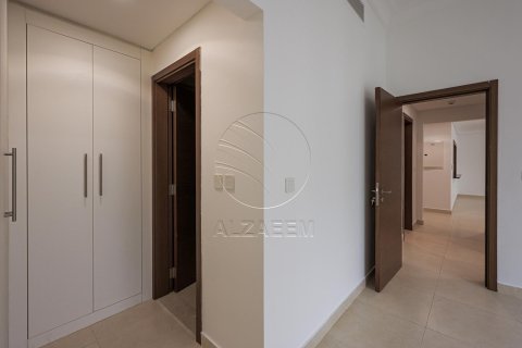 Apartment on the Yas Island, Abu Dhabi, UAE 2 bedrooms, 120 sq.m. № 615361 - photo 13